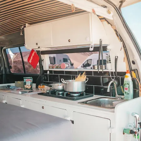 אוהל מפואר Mini Camper Hot Water, Drive It *